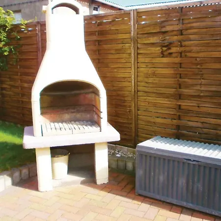 1 Bedroom Stunning In *